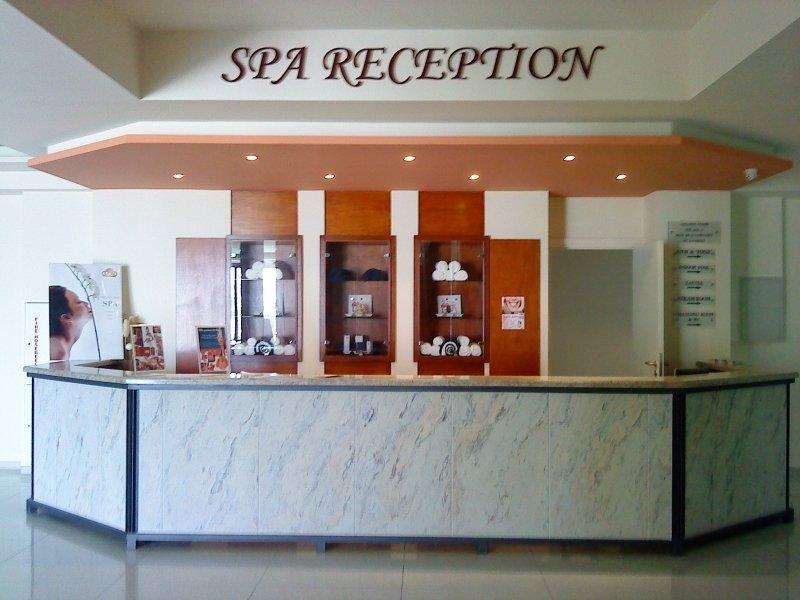 Royal Blue Hotel & Spa Geroskipou Exterior photo